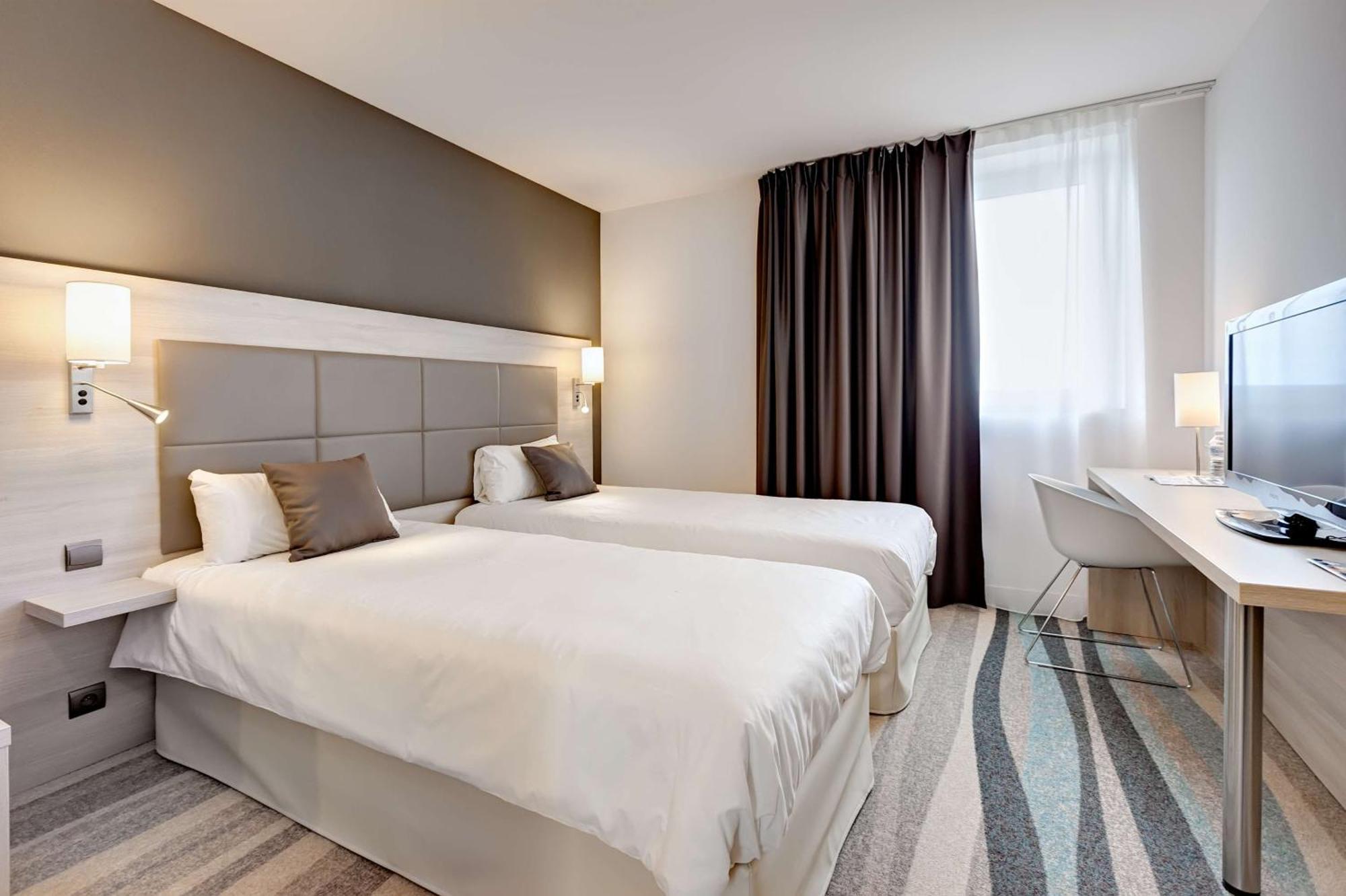 Brit Hotel Vendee Mer Les Achards  외부 사진