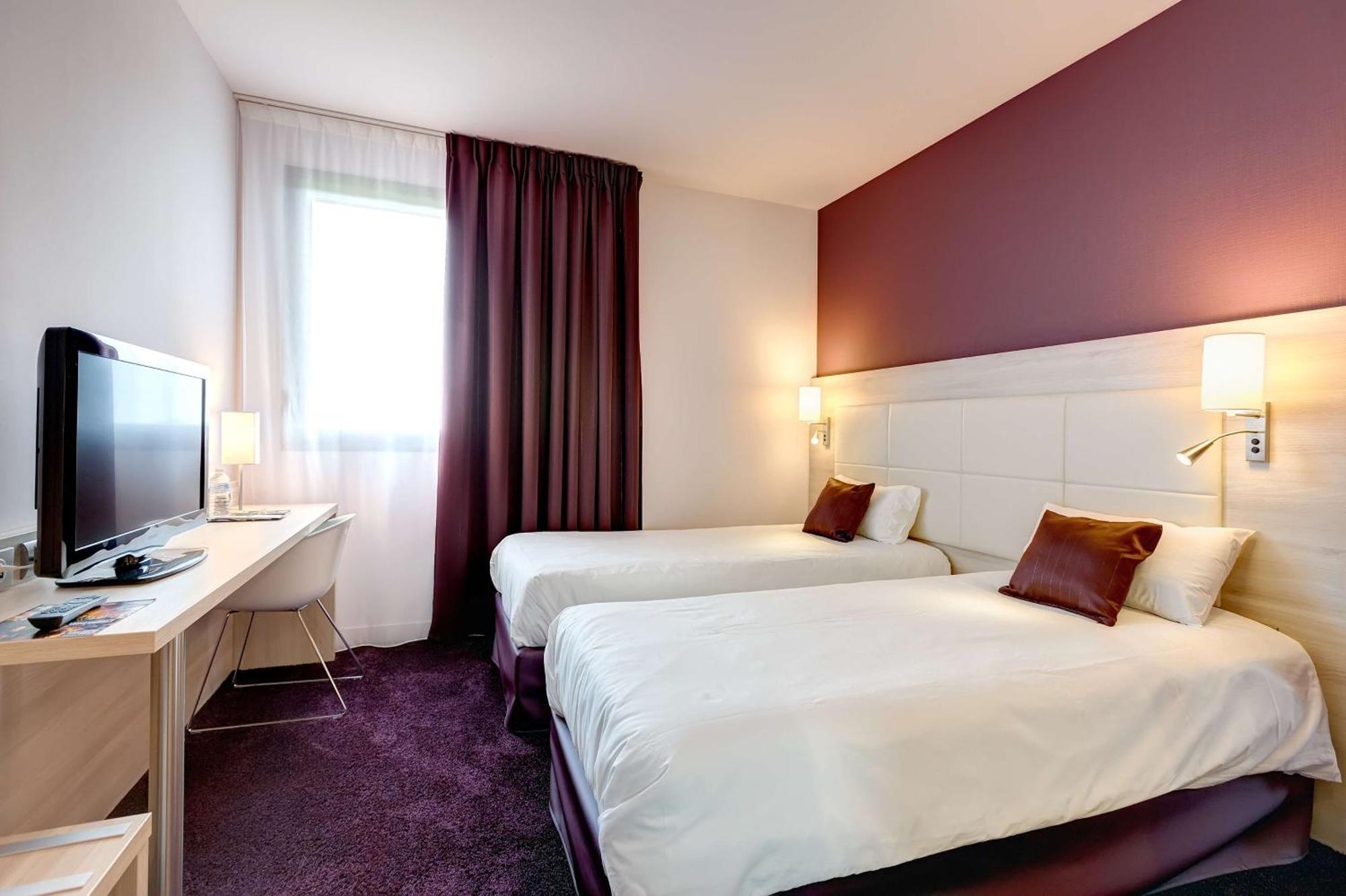 Brit Hotel Vendee Mer Les Achards  외부 사진