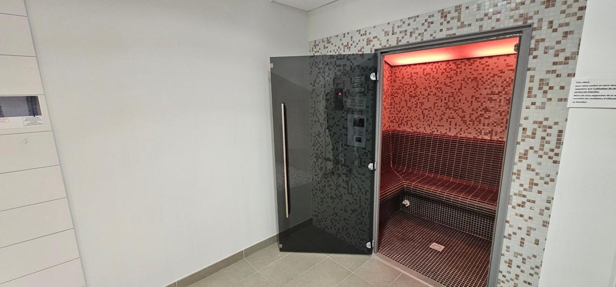 Brit Hotel Vendee Mer Les Achards  외부 사진