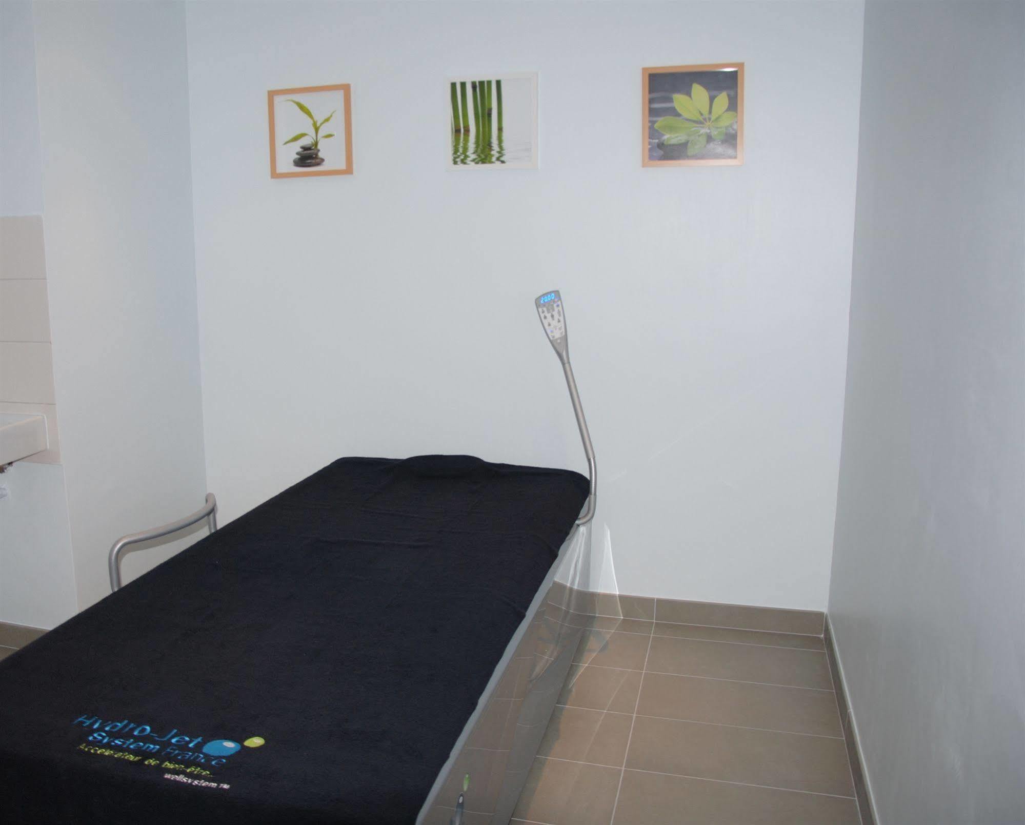 Brit Hotel Vendee Mer Les Achards  외부 사진